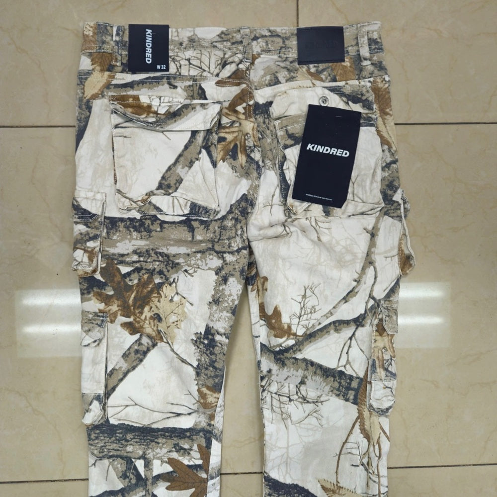 Kind Red Essential Camo Stacked Pants (Essential Camo)