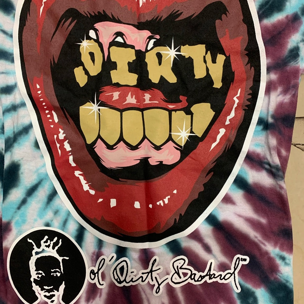 Tie-Dye Graphic lips Shirt Sz small
