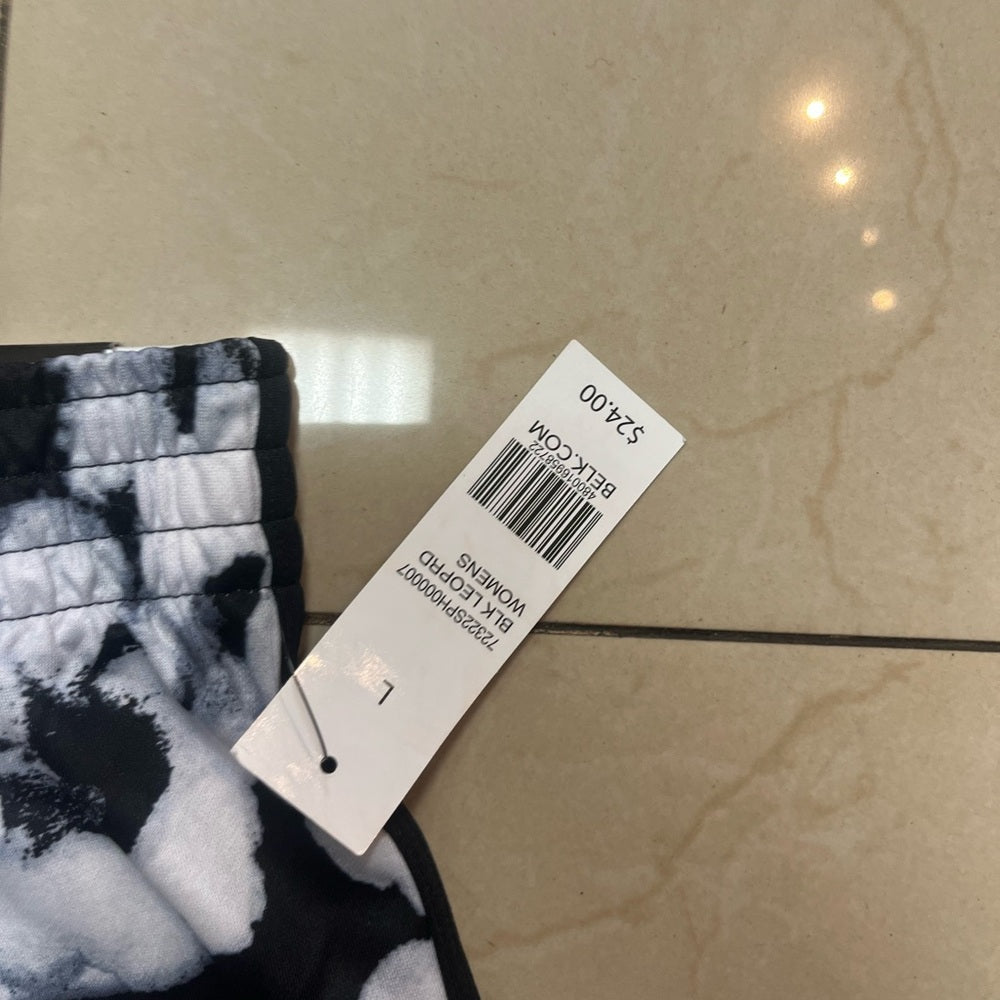 Women's Black and White Floral Shorts Sz various