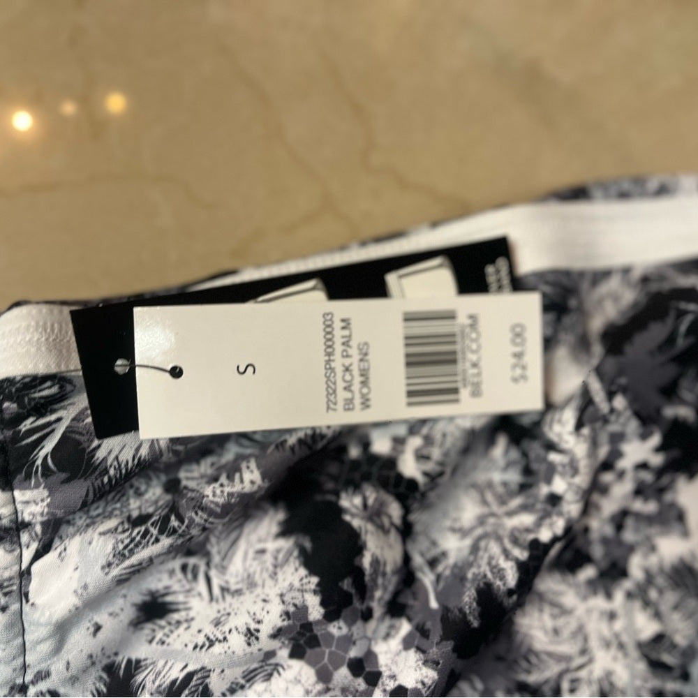 Women's Black and White Floral Shorts Sz various