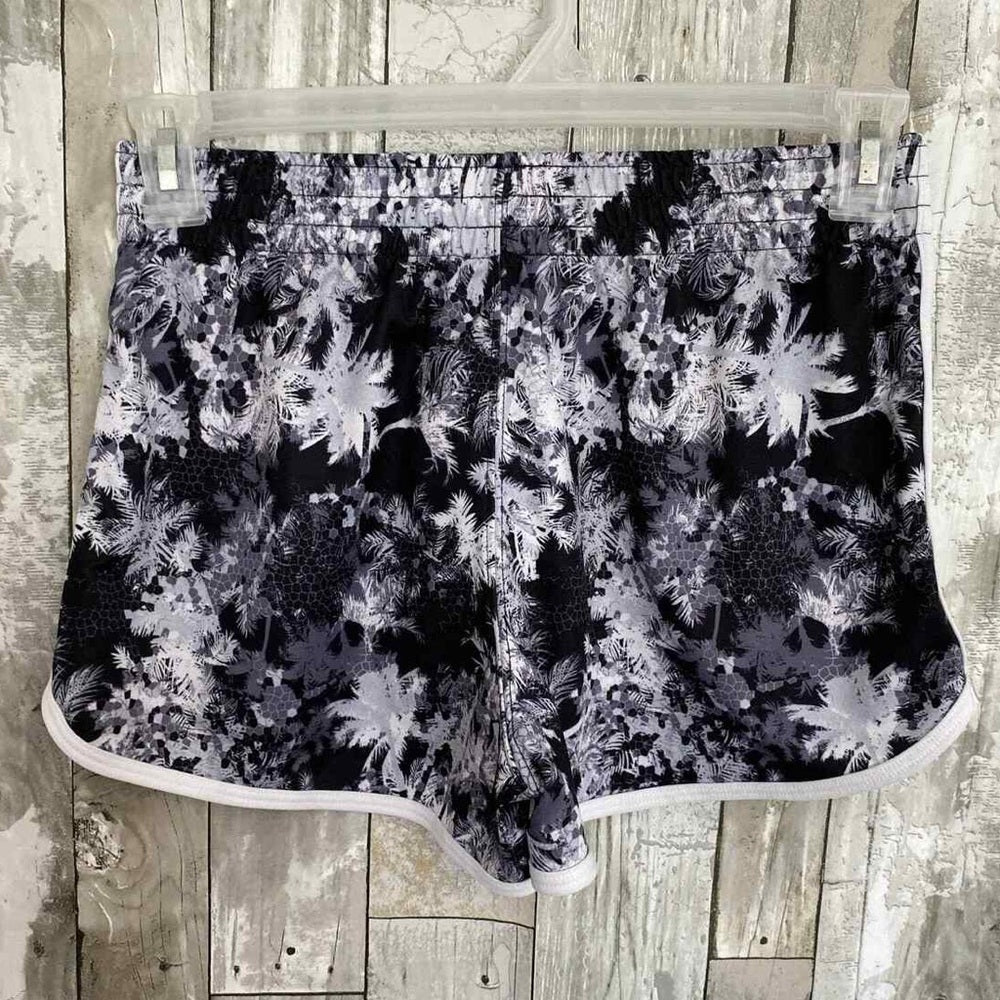 Women's Black and White Patterned Shorts