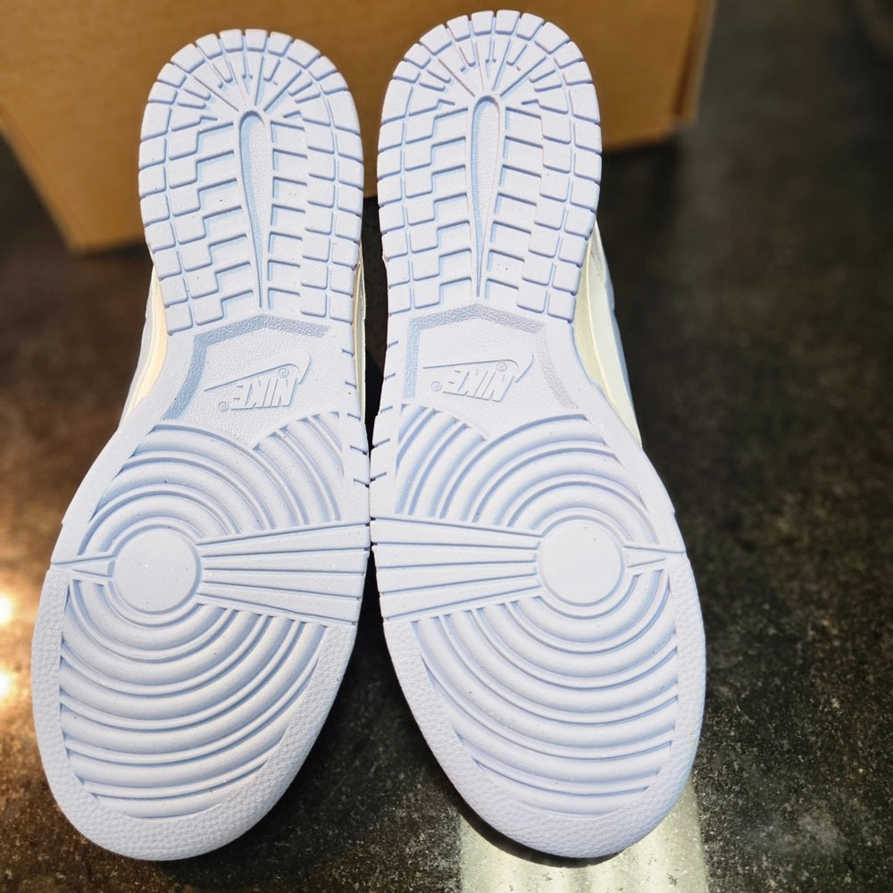 Nike unisex  Dunk Low Next Nature Blue Tint DD1873-400 US 11 Brand New