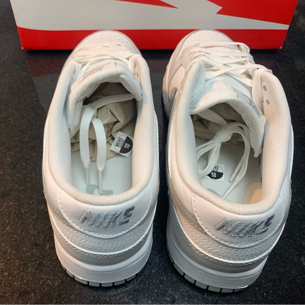 Sz 10 Nike Men's dunks Phantom dust Sneakers