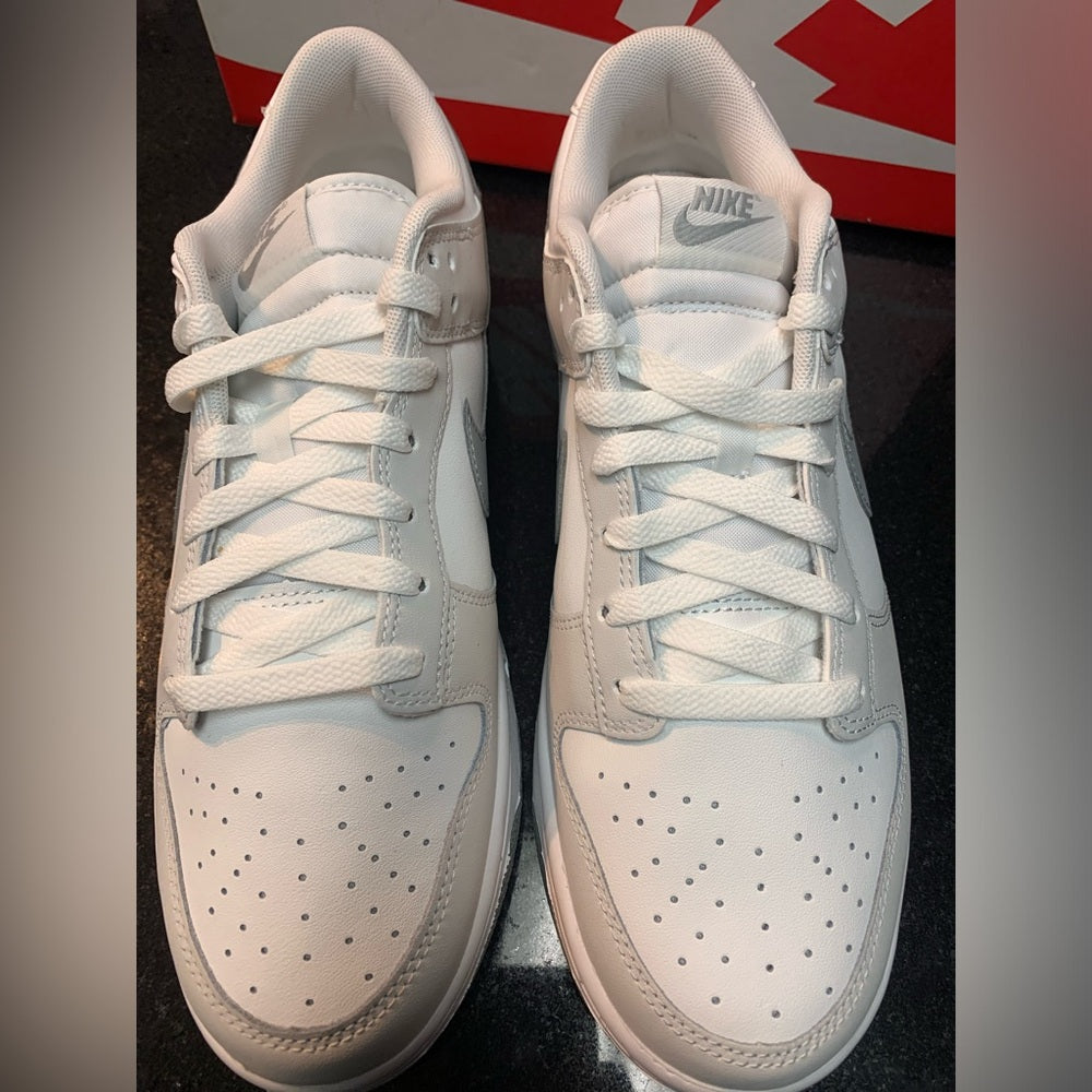 Sz 10 Nike Men's dunks Phantom dust Sneakers