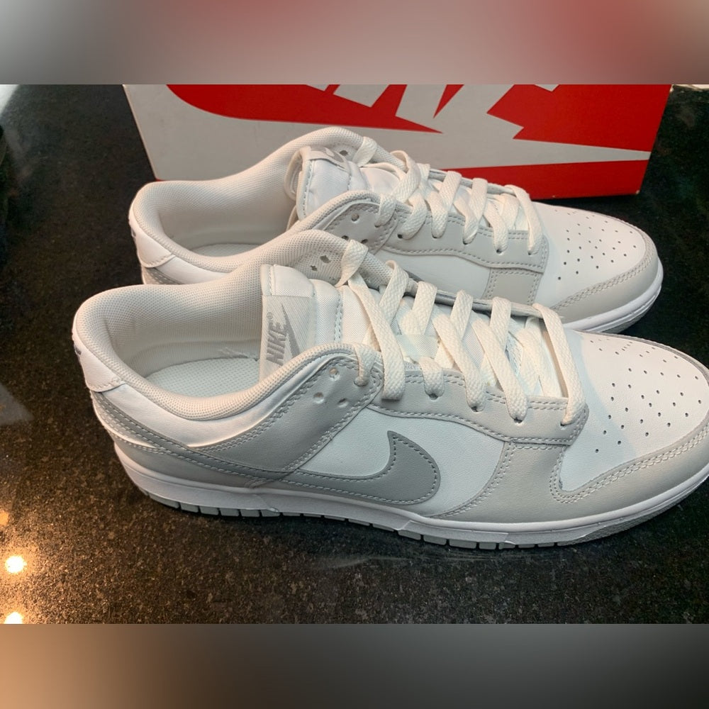 Sz 10 Nike Men's dunks Phantom dust Sneakers