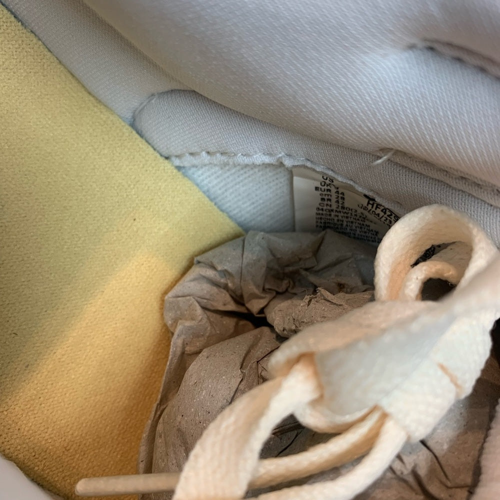 Sz 10 NWB Nike Dunk Low in Phantom, Light Bone, Sail, & Coconut Milk
NIKE