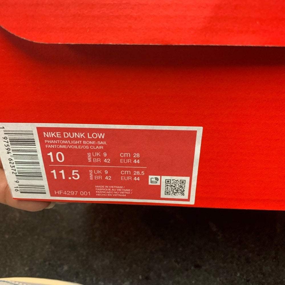 Sz 10 NWB Nike Dunk Low in Phantom, Light Bone, Sail, & Coconut Milk
NIKE