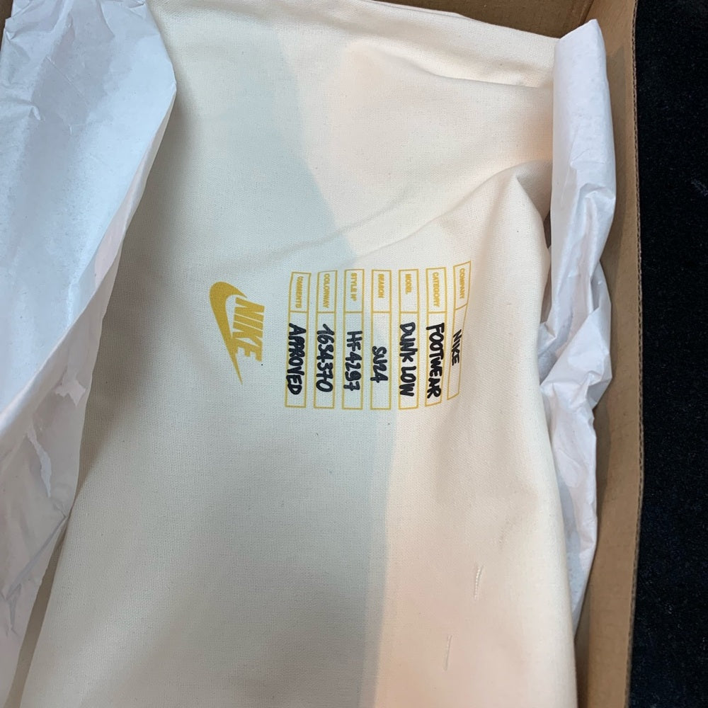 Sz 10 NWB Nike Dunk Low in Phantom, Light Bone, Sail, & Coconut Milk
NIKE