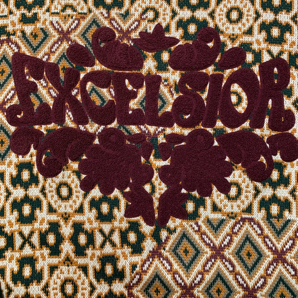 Smoke rise Sz 2xl Patterned Sweater with Green Accents