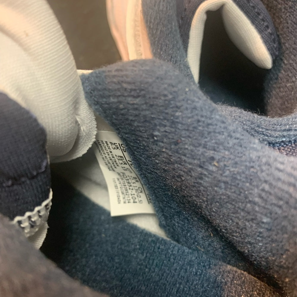 Sz 9c Jordan spizike NWB TODDLER