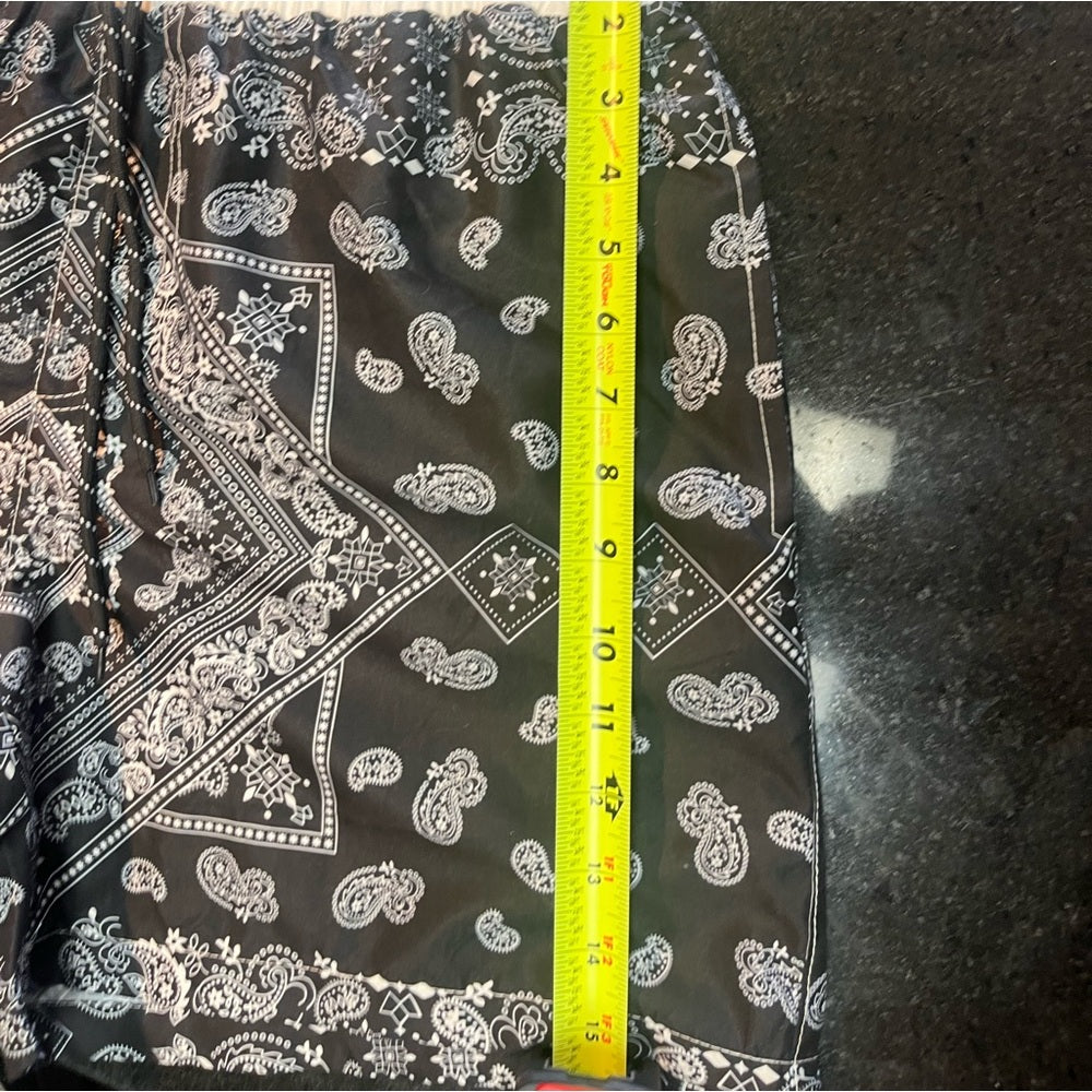 Black bandanna swim shorts Sz Various