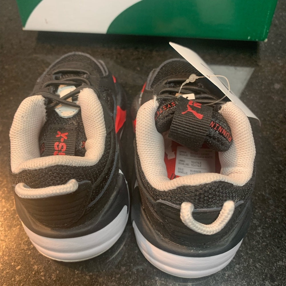 4c PUMA Kids Black and Red Sneakers Canada