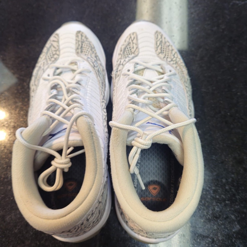 2003
Air Jordan 11 Retro Low IE 'Cobalt'  Sz 8.5