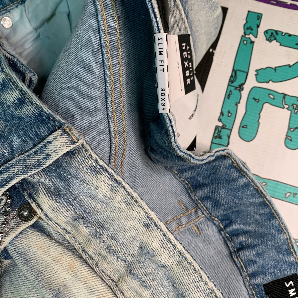 Men's Light Blue Jeans Sz 38x34 distressed denim