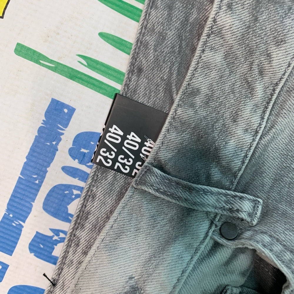 Distressed Gray Jeans for Men Sz 40 smoke rise