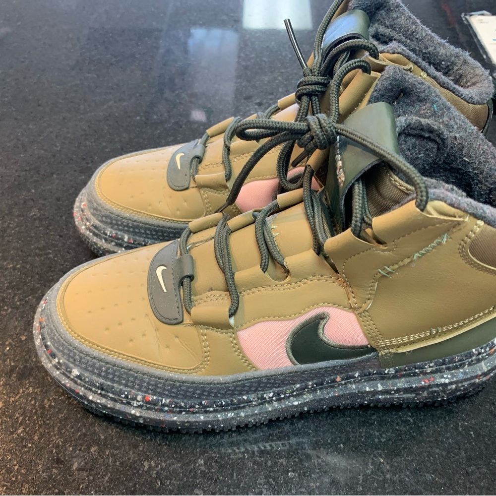 Nike Air Force 1 High Boot NN Sz 7