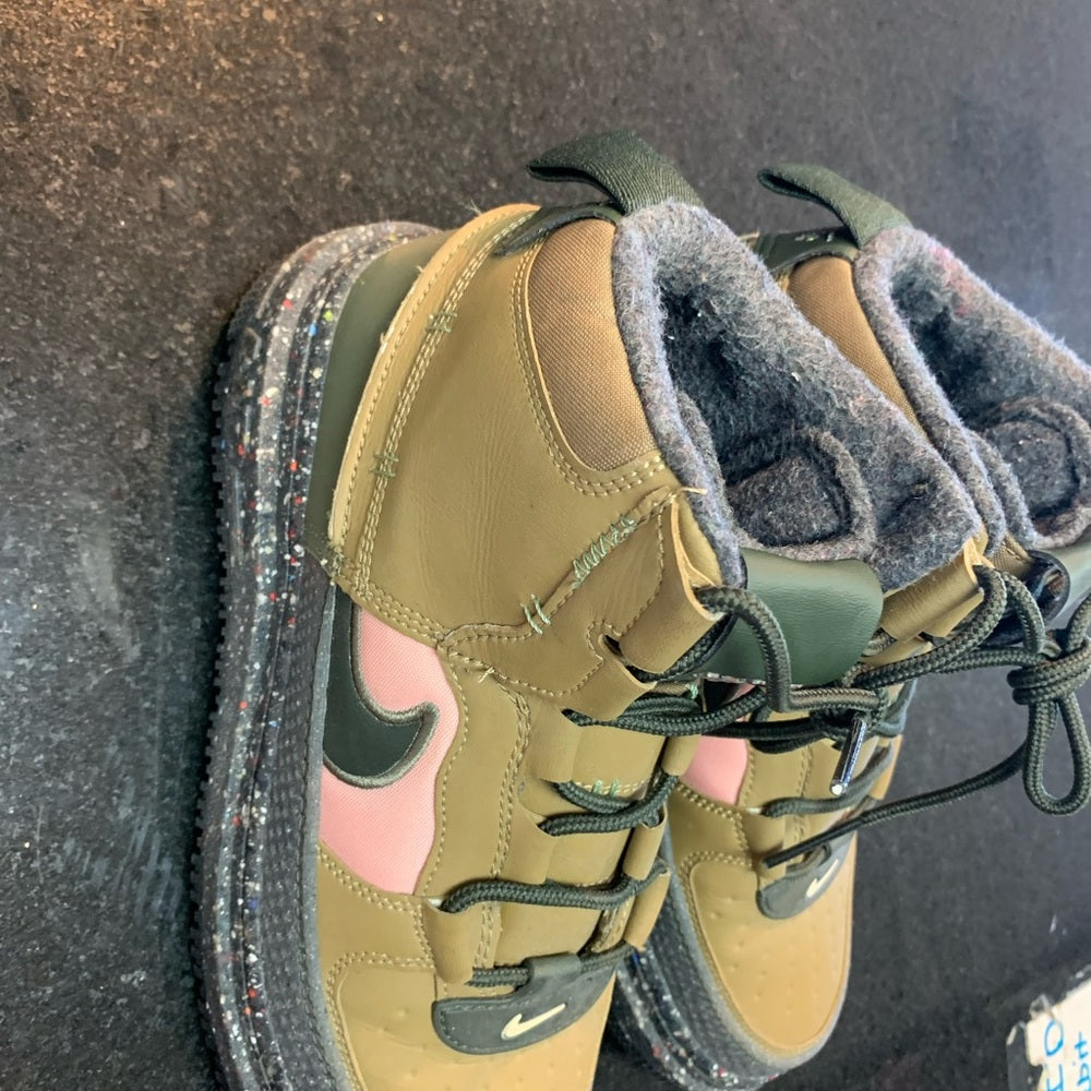 Nike Air Force 1 High Boot NN Sz 7