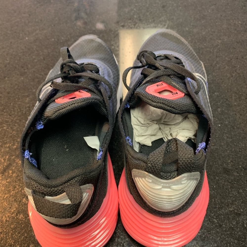 Nike Air Max 2090 GS Black Metallic Silver Sz 4.5y