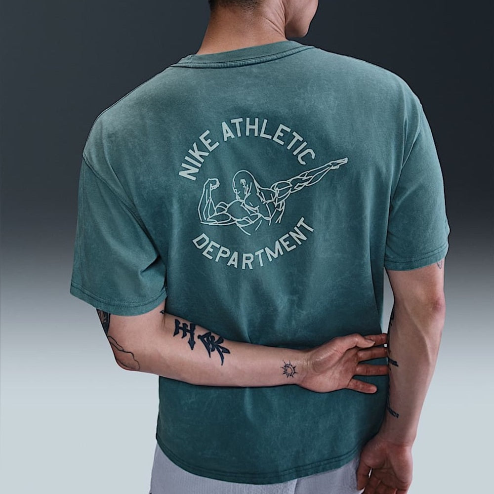 Nike
Men's Max90 Fitness T-Shirt SZ various