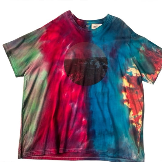 Levi tyde t shirt sz 2xl