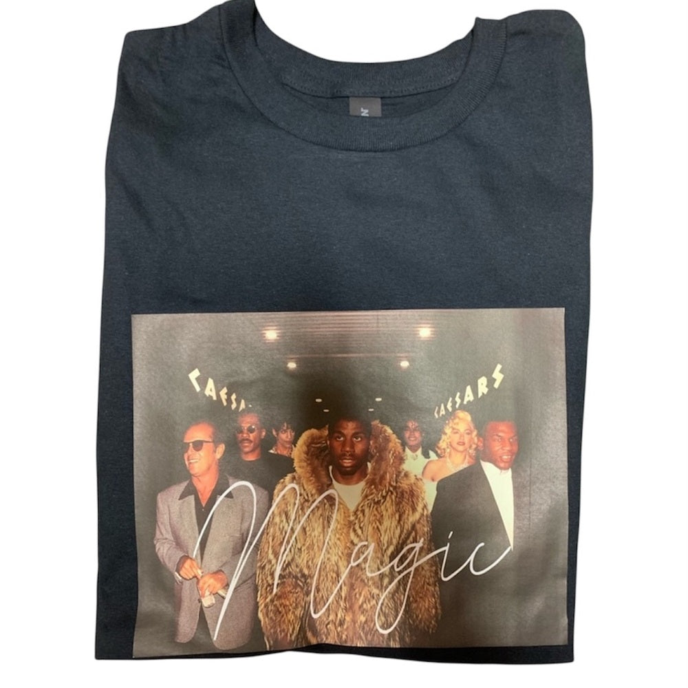 Magic graphic tee Sz various black