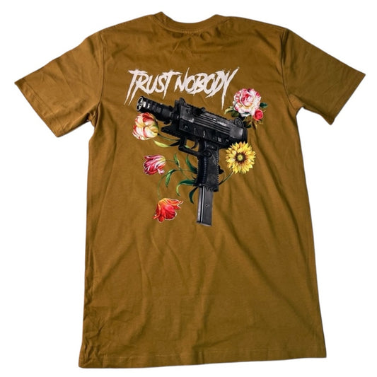 Trust Nobody graphic tee sz various