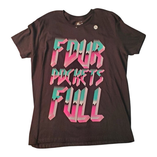 Four pockets full graphic tee sz Xl