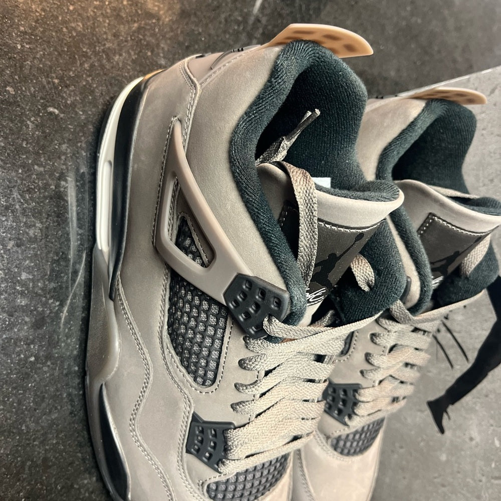 Sz 10 Jordan 4 Retro "Cave Stone and Black" Men's Shoe