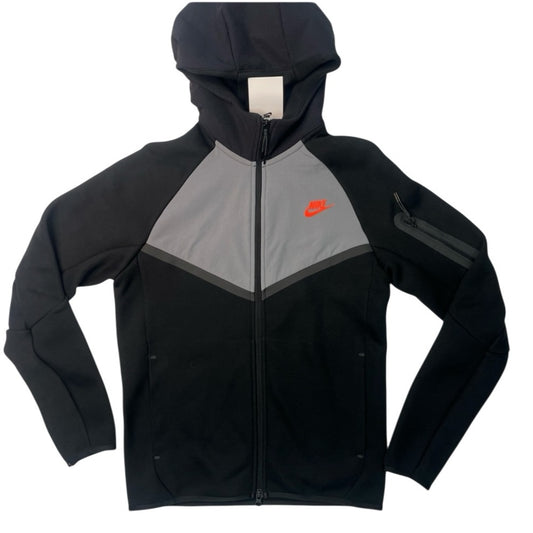 Sz Various Nike Tech
Men's Fleece Windrunner Full-Zip Jacket