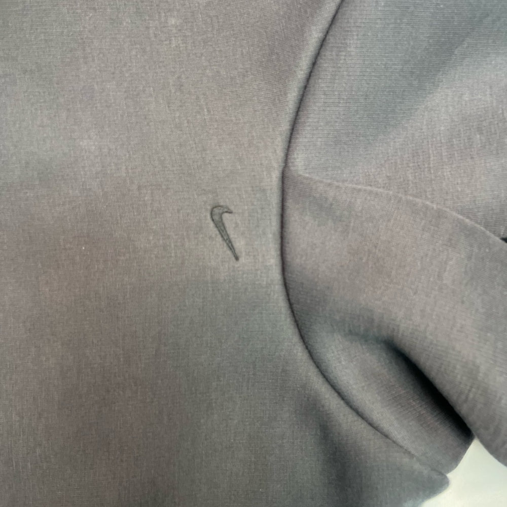 Sz S Nike Tech
Men's Fleece Hoodie dar gray