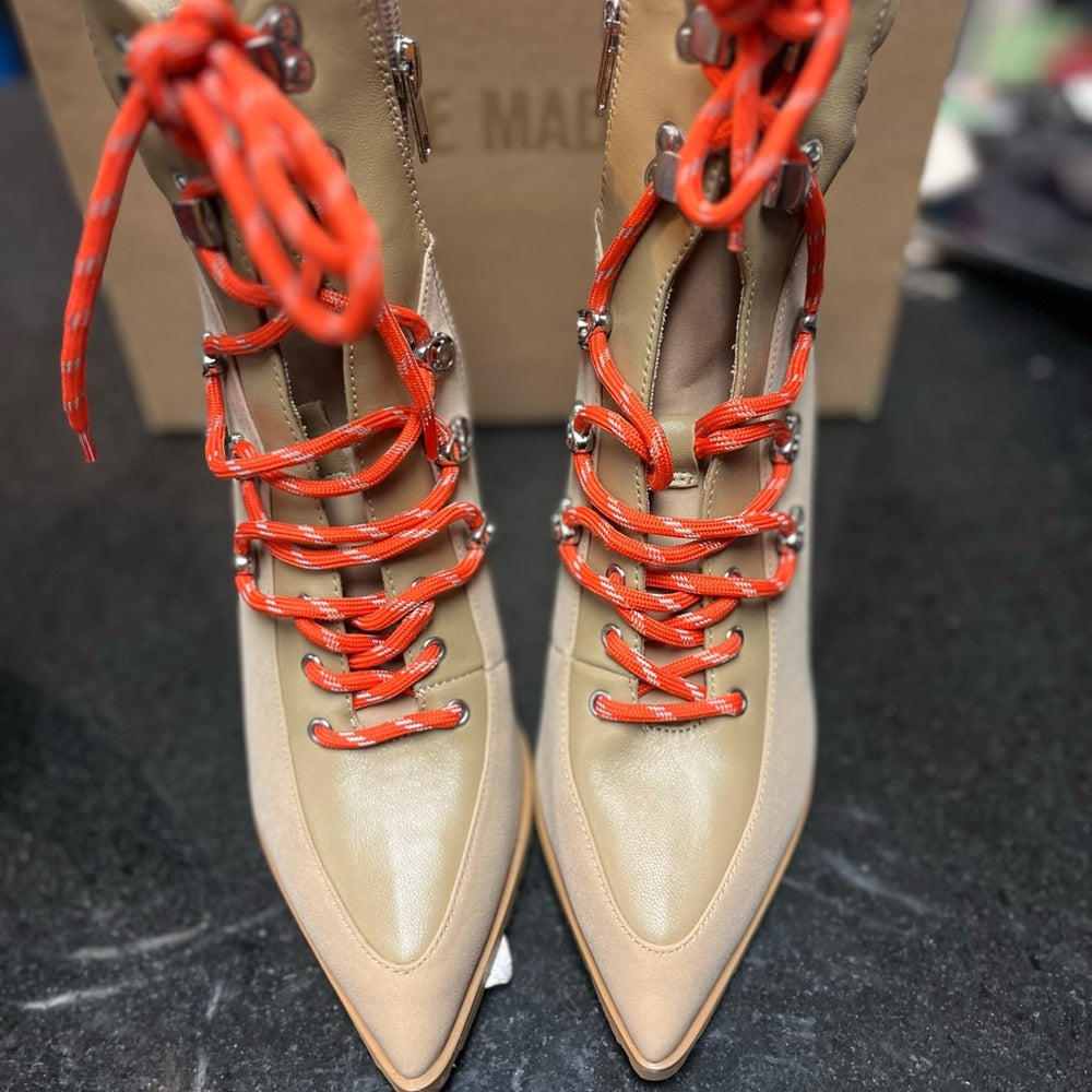 Steve Madden Karey Leather Pointed Toe Ankle Boots