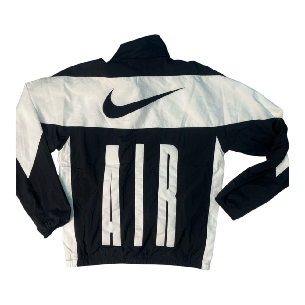 Nike Men's Black and White Lightweight Windbreaker